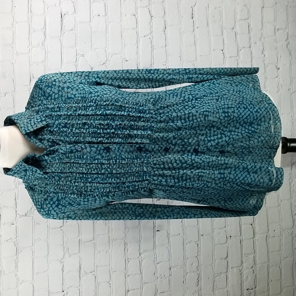 Liz Claiborne Ruffle Front Top